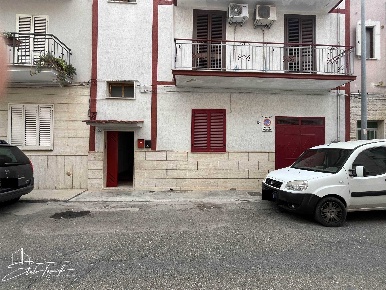 Foto Appartamento in Via Regina Margherita 36, Palagianello di 90 m²