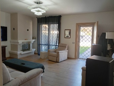 Foto Villa unifamiliare a Carmignano Seano di 150 m² con 6 locali