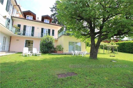 Foto Appartamento in -, Pettenasco di 70 m² con 3 locali in affitto