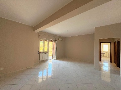 Foto Appartamento in VIA SANTA MARIA DELLA GROTTICELLA  4, Viterbo