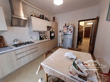 Foto Appartamento a Mirandola Centro di 160 m² con 5 locali in vendita