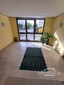 Foto Appartamento a Mirandola Centro di 160 m² con 5 locali in vendita
