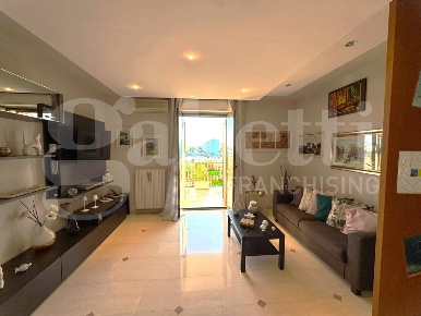 Foto Appartamento in Rocco Di Cillo, Bari Carbonara di Bari di 125 m²