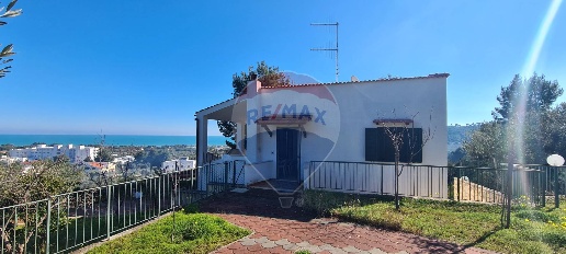 Foto Villa unifamiliare in Località Pilone del Monaco, Vieste di 67 m²