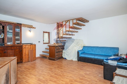 Foto Case semi ndipendenti in Via Celso, Caltagirone Centro di 95 m²