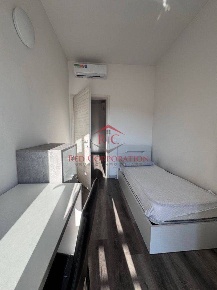 Foto Appartamento in Via Mirabello, Reggio nell'Emilia Mirabello di 10 m²