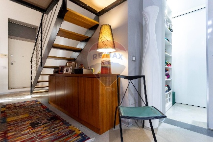 Foto Loft in Via Tuscolana, Roma Tor Vergata di 60 m² con 2 locali