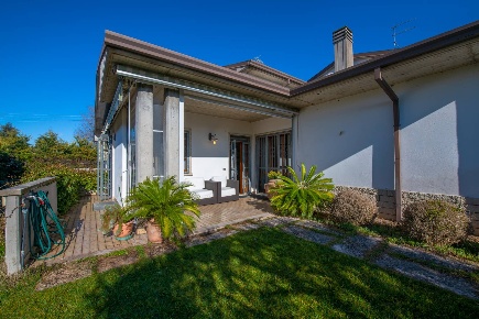 Foto Appartamento in VIA PRIMO MAGGIO, Castel d'Azzano Beccacivetta Azzano