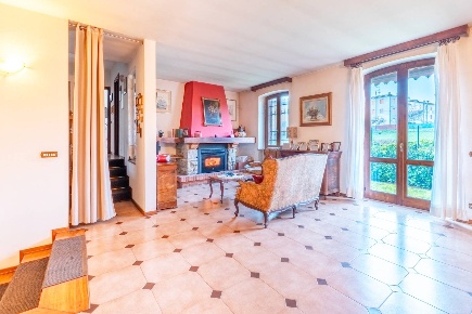 Foto Villa singola in Via roma, Castel San Giovanni Centro di 657 m²