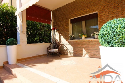 Foto Villa unifamiliare in via Edmondo De Amicis, Portomaggiore Centro