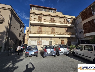 Foto Appartamento a Palermo Santicelli di 90 m² con 4 locali in affitto
