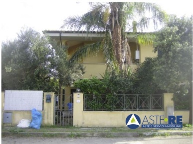 Foto Appartamento in loc Borgo San Donato Via Lambro(già via Arno),