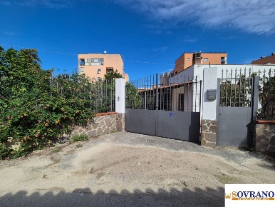 Foto Villa unifamiliare a Carini Fondo Dominici di 131 m² con 4 locali