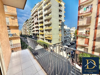 Foto Appartamento in Viale Liguria, Taranto Italia - Montegranaro di 150 m²