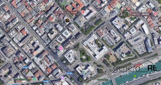 Foto Box a Pescara Via Venezia - Lungofiume Paolucci di 25 m² in vendita