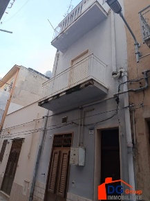 Foto Casa indipendente a Alcamo di 90 m² con 3 locali in vendita