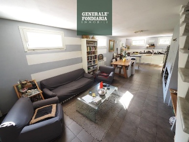 Foto Villa a schiera a Vezzano Ligure di 140 m² con 5 locali in vendita