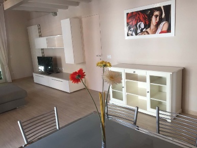 Foto Appartamento a Forte dei Marmi di 120 m² con 6 locali in affitto