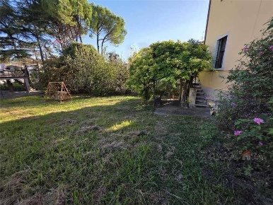 Foto Casa indipendente in -, Fucecchio di 190 m² con 6 locali in vendita