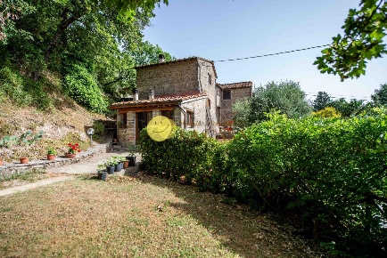 Foto Casale a Greve in Chianti di 108 m² con 5 locali in vendita