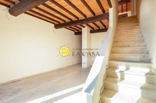 casa indipendente a Figline e Incisa Valdarno in zona Incisa in Val d'Arno