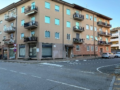 Foto Appartamento in Achille Grandi, Cornate d'Adda Centro di 70 m²