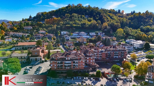 Foto Attività commerciale in don brovero, Castiglione Torinese Centro