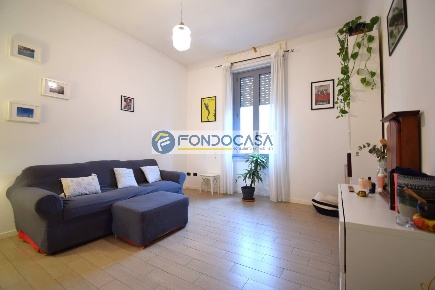 Foto Appartamento in Via Brunelleschi, Milano Giambellino di 75 m²