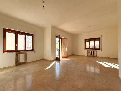 Foto Appartamento in viale Papa Pio X, Catanzaro Stadio - Pontepiccolo