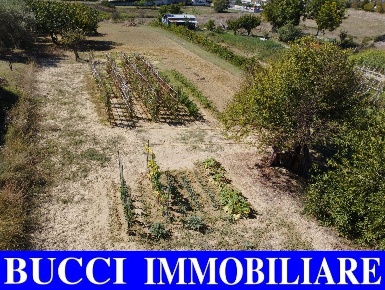 Foto Terreno residenziale in Via Umbria, San Giovanni Teatino Sambuceto