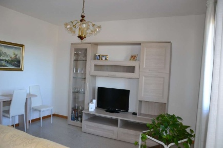 Foto Appartamento a Lucignano di 90 m² con 4 locali in affitto