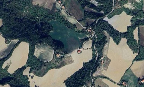Foto Appartamento in Via Girfalco, Urbino di 91 m² con 4 locali in vendita