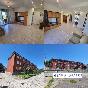 Foto Appartamento a Milano di 100 m² con 4 locali in vendita