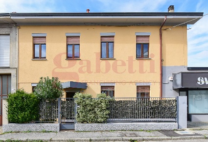 Foto Casa indipendente in Via XXIV Maggio 31, Mariano Comense Centro