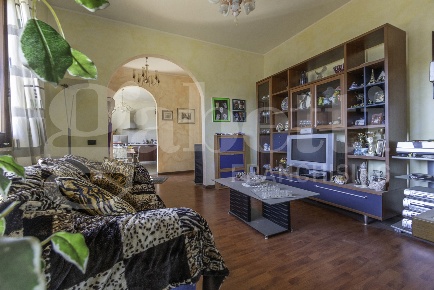 Foto Villa bifamiliare in Via Vanzo 9, Mogliano Veneto Centro di 98 m²