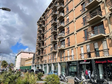 Foto Ufficio in Reggia di Portici, Napoli Zona Industriale - Marina