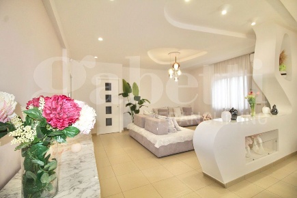 Foto Appartamento in Via Pascoli 8, Arzano di 109 m² con 3 locali