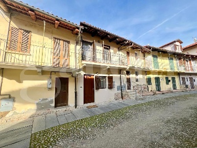 Foto Casa indipendente in Regina Margherita, Bra Pollenzo di 100 m²