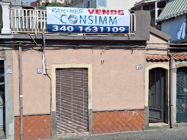 Foto Casa indipendente in san leopoldo, Aci Catena Centro di 116 m²