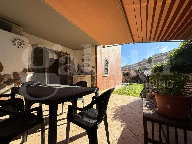 Foto Appartamento in Via MONTEROSA 7, Nettuno San Giacomo, Santa Barbara