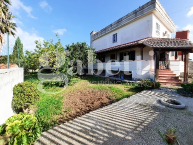 Foto Villa singola in Via Vicinale Masseria Vecchia 196, Licola Paese