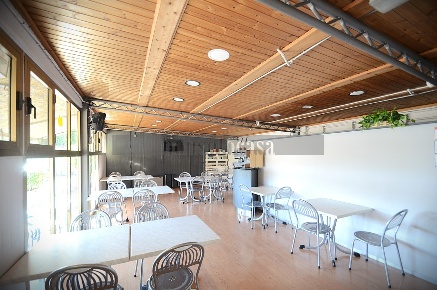 Foto Locale commerciale in Via Frà Filippo Longo 999, Magione Soccorso