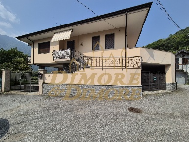 Foto Villa unifamiliare in Pasquirolo 11, Premosello-Chiovenda Cuzzago