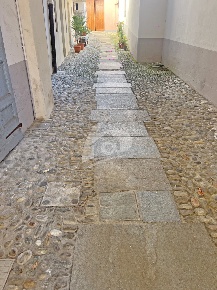Foto Appartamento in via Labiena 49, Laveno-Mombello Laveno di 46 m²