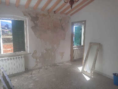 Foto Case semi ndipendenti in Via Montebello 35, Carrara di 47 m²