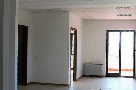 Foto Ufficio a Fiano Romano di 150 m² con 3 locali in affitto