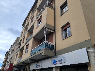 Foto Appartamento in Via Senese 36, Grosseto Regioni di 134 m² con 5 locali