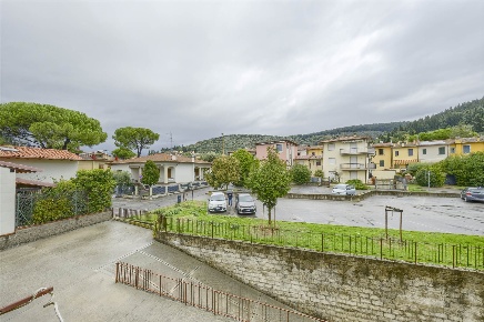 Foto Appartamento in Via Papa Giovanni Paolo XXIII, Calenzano Centro