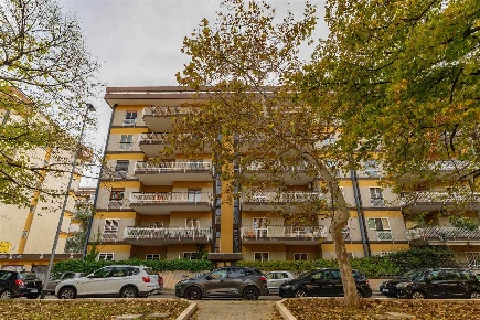 Foto Appartamento in Viale John Fitzgerald Kennedy 78, Bari Poggiofranco