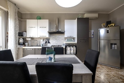 Foto Appartamento a Modena Sacca - Stazione di 110 m² con 6 locali